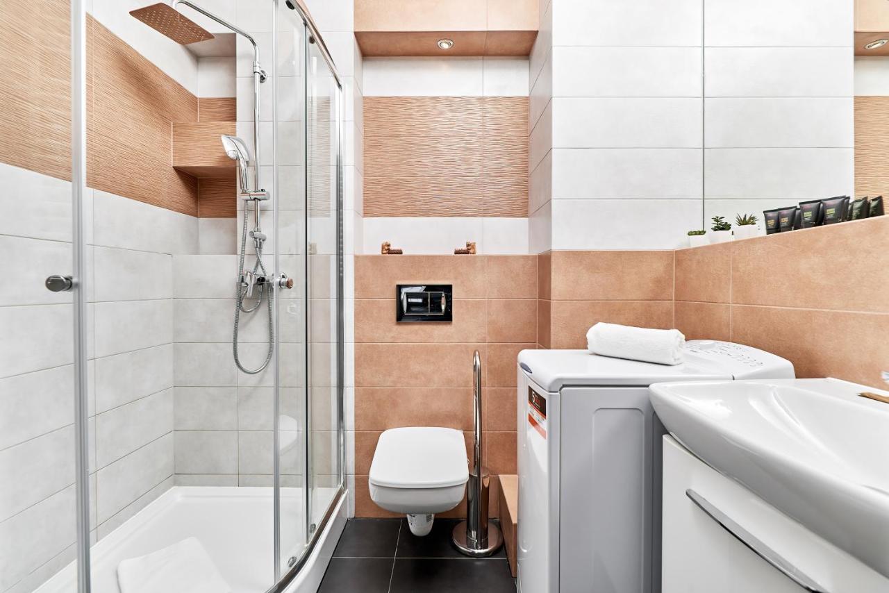 Apartment Wroclaw Sikorskiego With Free Garage By Renters Prestige Extérieur photo