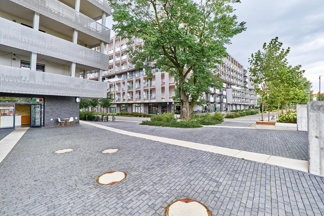 Apartment Wroclaw Sikorskiego With Free Garage By Renters Prestige Extérieur photo